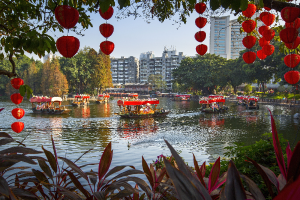 荔湾湖公园（水上花市）.jpg